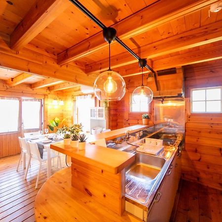 Вілла Awaji Seaside Log House In Goshiki 1 Sumoto Екстер'єр фото