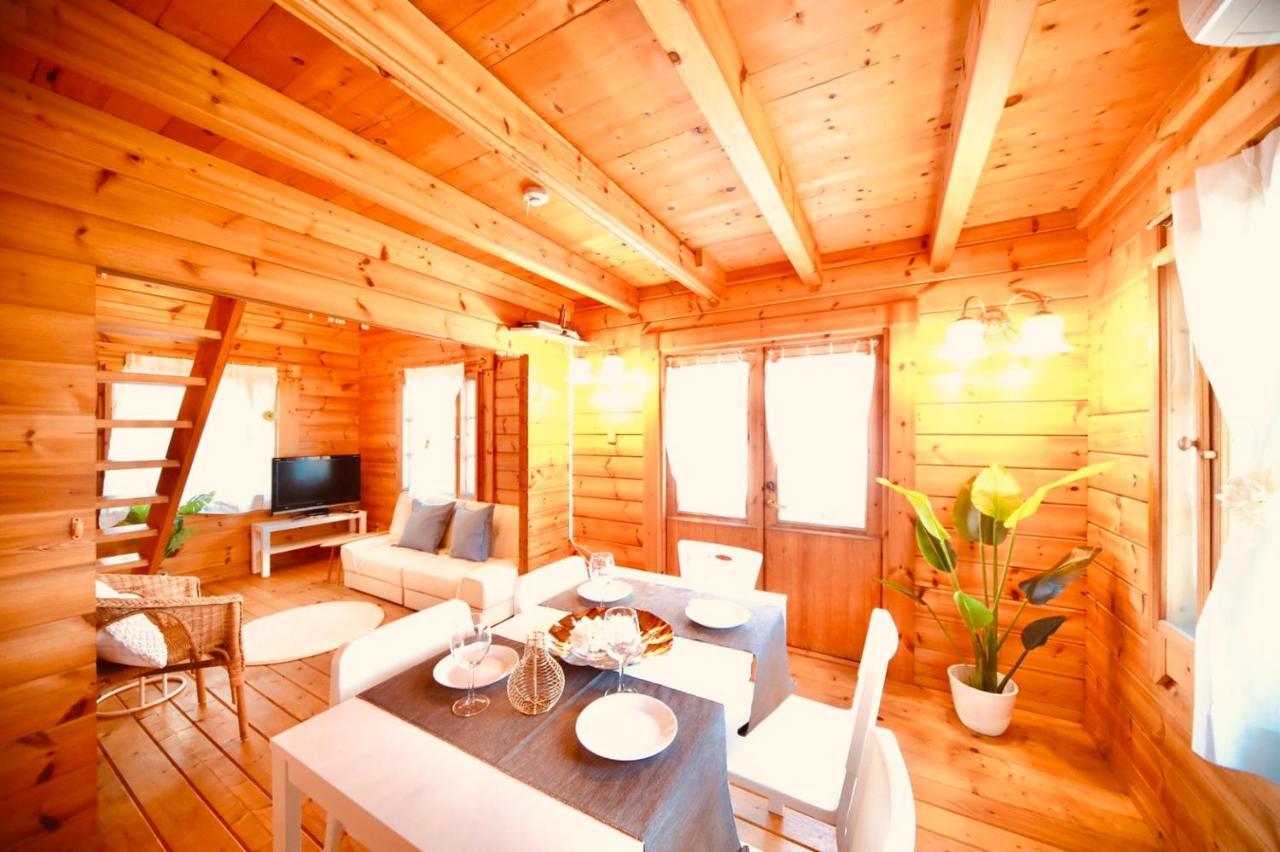 Вілла Awaji Seaside Log House In Goshiki 1 Sumoto Екстер'єр фото