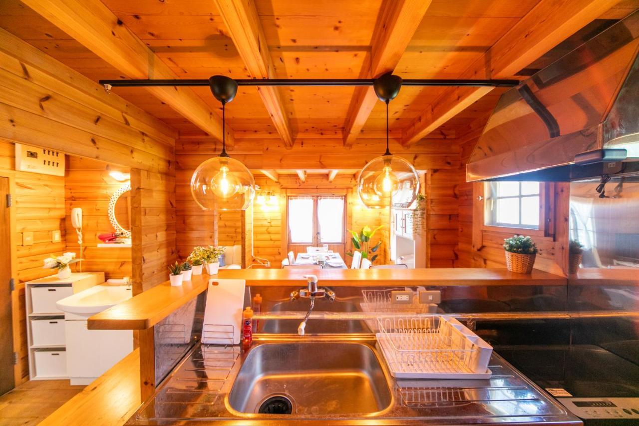 Вілла Awaji Seaside Log House In Goshiki 1 Sumoto Екстер'єр фото